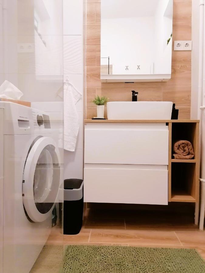Shine Apartman Szentgotthárd Extérieur photo