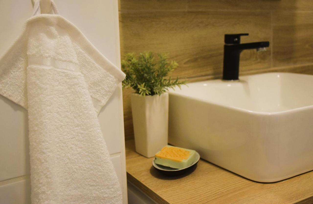 Shine Apartman Szentgotthárd Extérieur photo